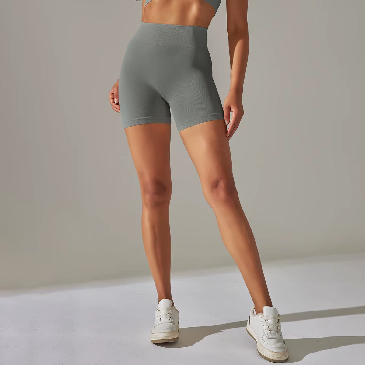 Women Sports Shorts Seamless Yoga Shorts Fitness Squat Proof Shorts High Waist Gym Shorts Push up Training Leggings Shorts