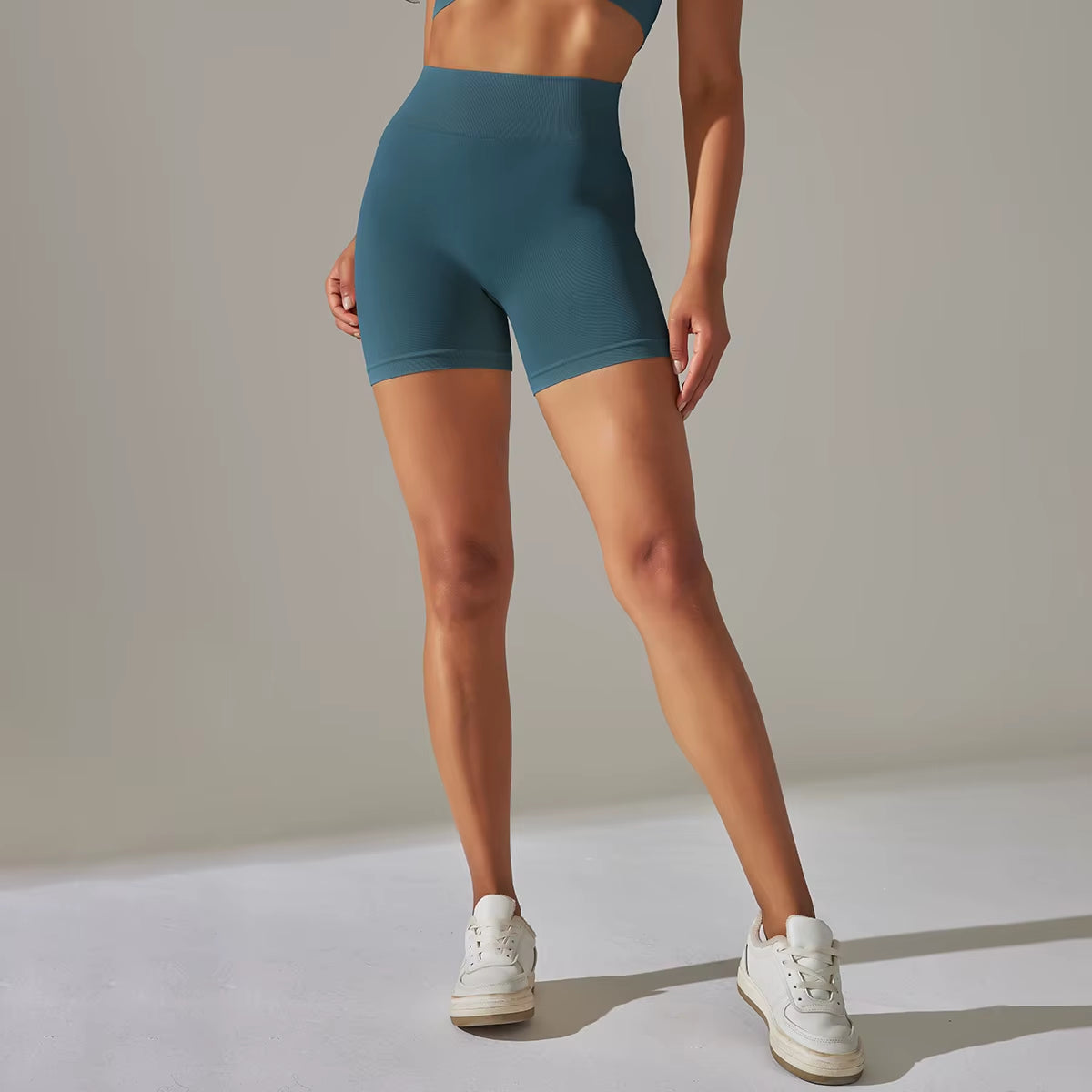 Women Sports Shorts Seamless Yoga Shorts Fitness Squat Proof Shorts High Waist Gym Shorts Push up Training Leggings Shorts